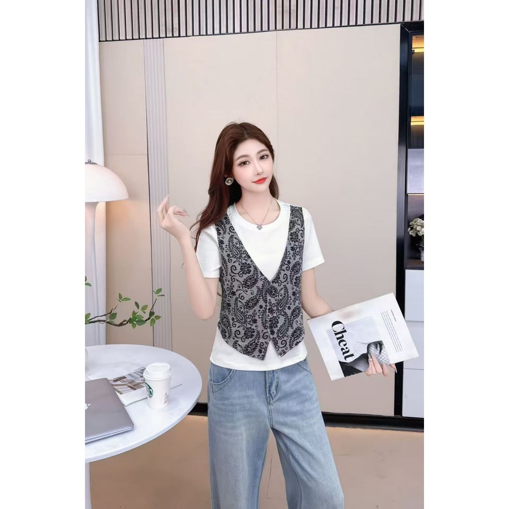 Atasan wanita kaos premium kombinasi vest batik | Kaos kombinasi vest batik premium import quality