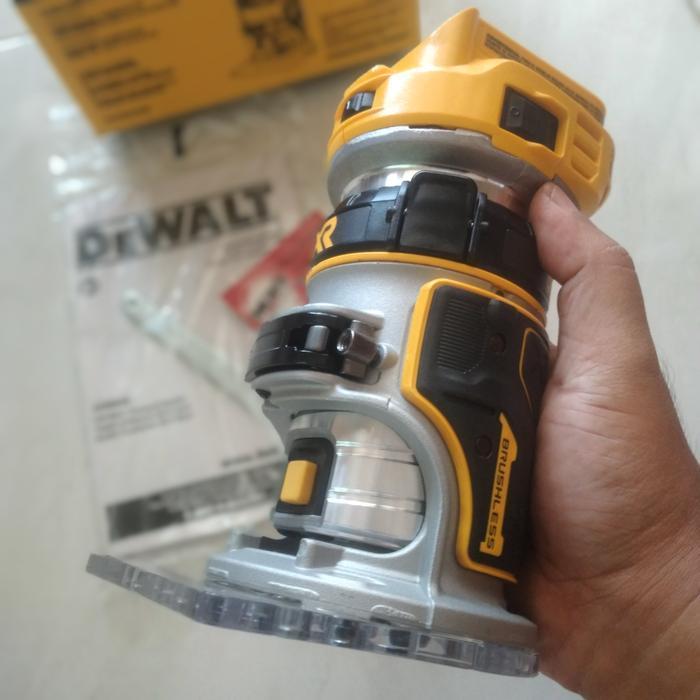 Router Dewalt DCW600B 20V Max XR Brushless Tool Only