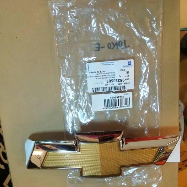 Emblem Grill Chevrolet Captiva Facelift