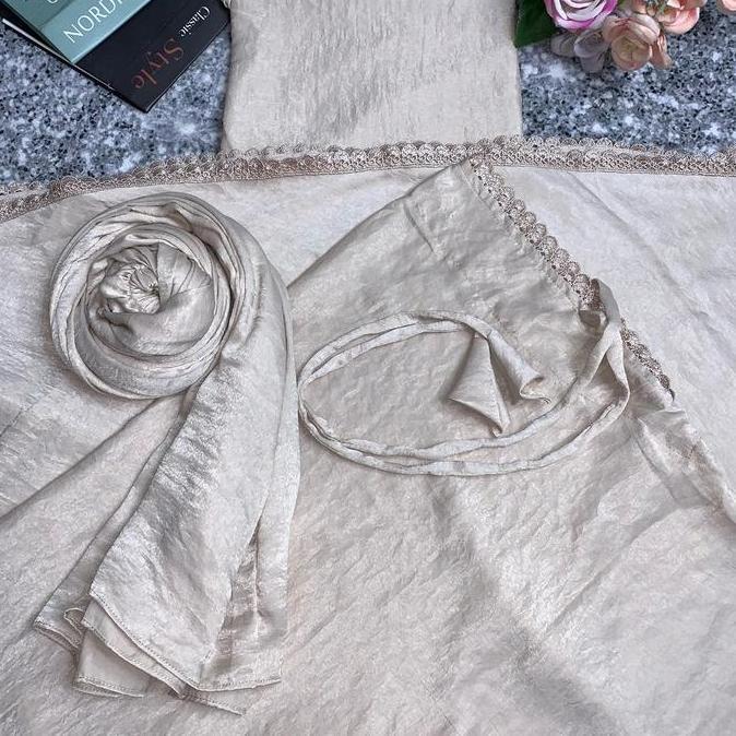 Mukena Silver Santorini Silk Renda Kecil Extra Jumbo 2in1