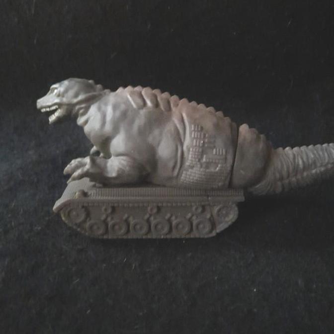 Bandai 6 Cm Ultra Monster Series Dino Tank