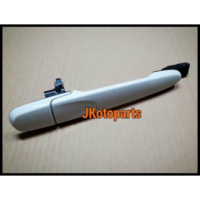 TERLARIS HANDLE PINTU LUAR KANAN AVANZA VELOZ PUTIH 