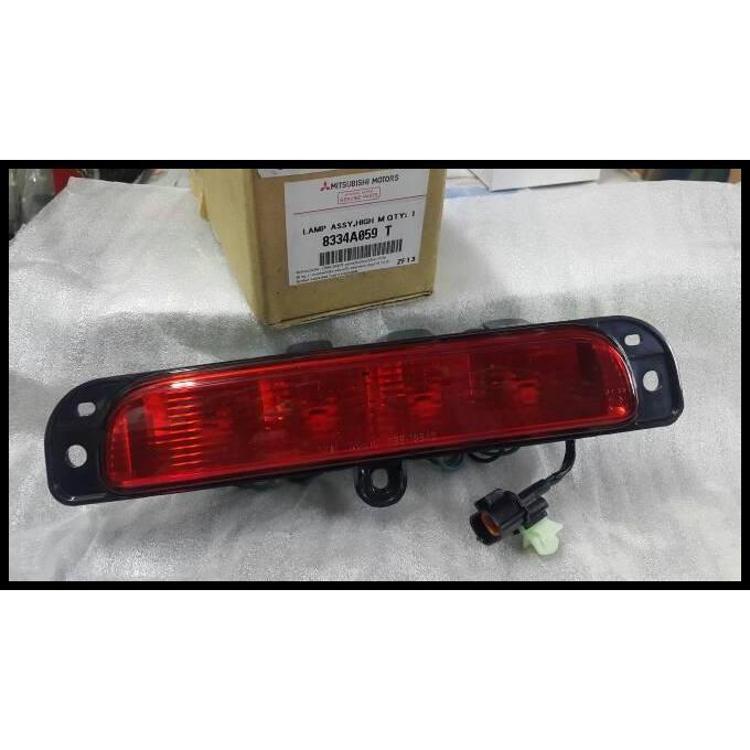 DISKON LAMPU BAGASI STRADA TRITON