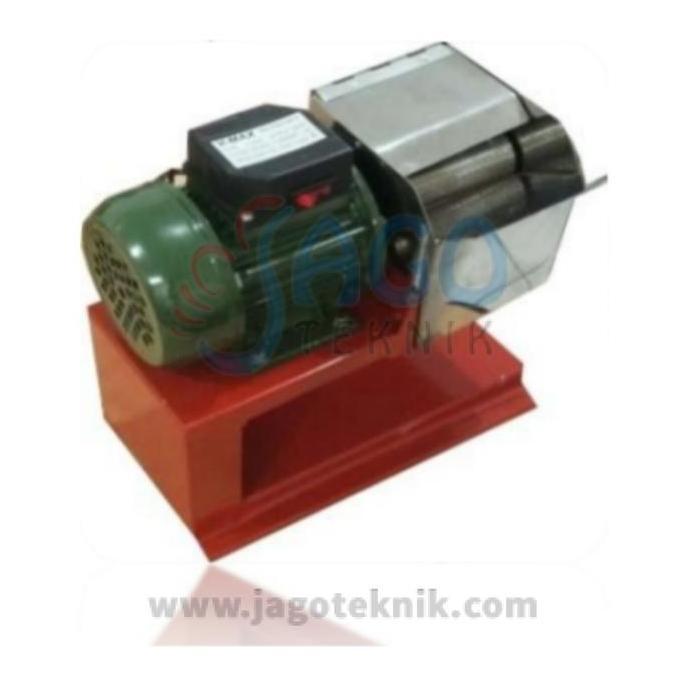 :>:>:>:>] MESIN PARUT KELAPA KECIL DINAMO