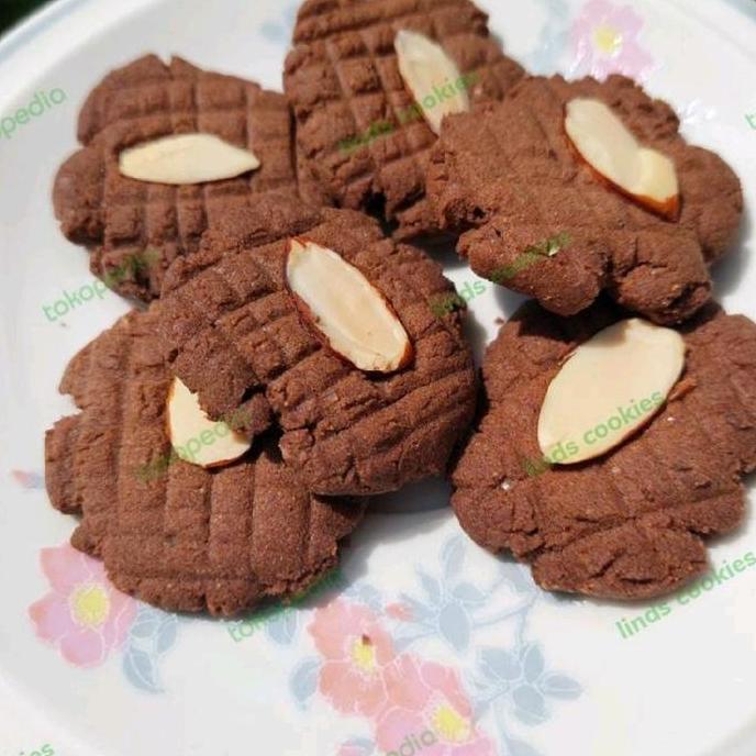 kue kering cokelat almond cookies coklat almond LS