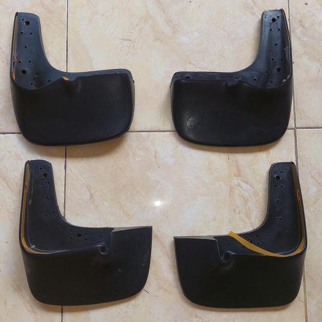 Karpet Lumpur Mudguard S 2006 Avanza Tipe 2007 2008 2009 2010 2011