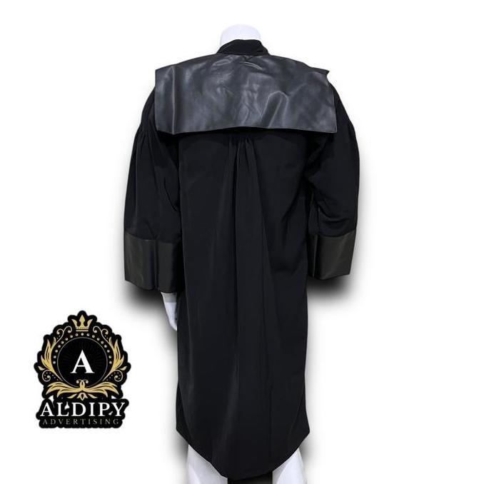 Toga Advokat Jaksa Peradi Toga Lawyer Bahan Jet Black Krah Kemeja + Pin Peradi Dan Stiker Peradi Rea