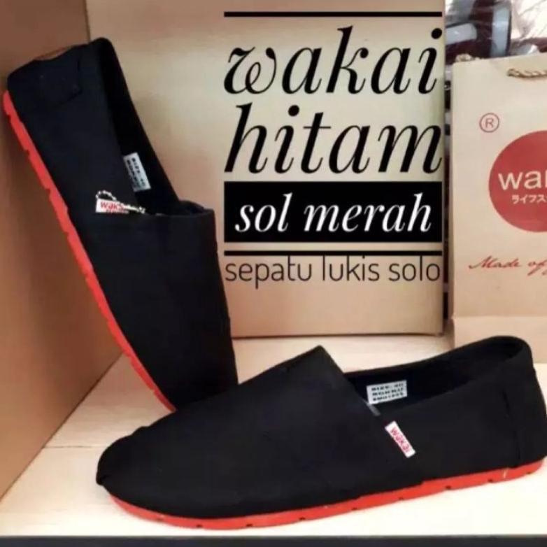 Original Sepatu Pria Wanita Slip On Wakai Hitam Sol Maron