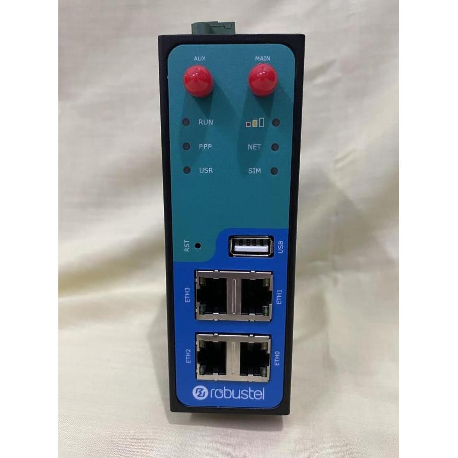 NEW Modem Industrial Robustel R3000 Quad Q4LB