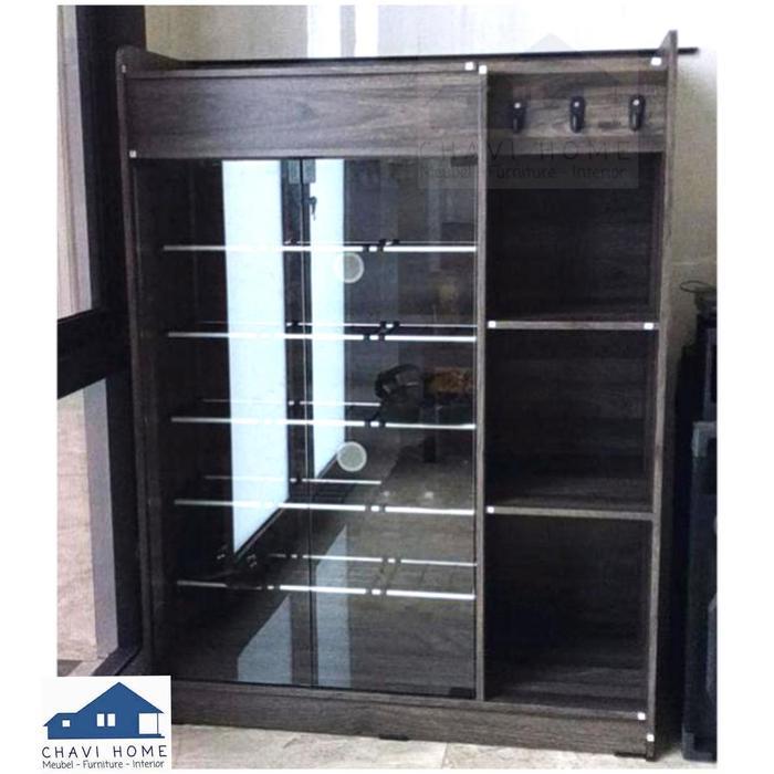 Rak sepatu dengan rak samping rak helm warna gelap pintu kaca