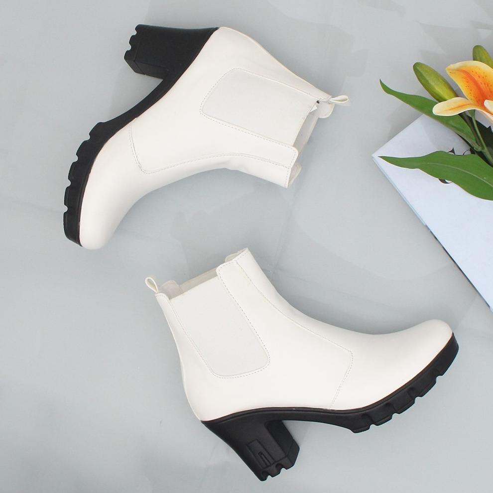 Hot Hertz - Sepatu Boots Wanita V 3371 Heels Wanita Trendi Berkualitas Warna Hitam