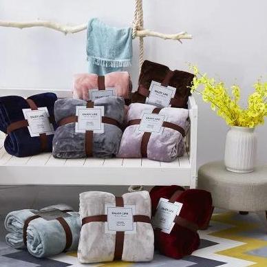 NEW SELIMUT BULU POLOS 220*200CM BAHAN BULU FLANEL LEMBUT UKURAN SINGLE DEWASA - SELIMUT IMPORT BERK