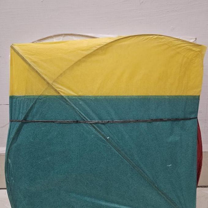 mainan layang layang-layang kertas minyak layangan medan