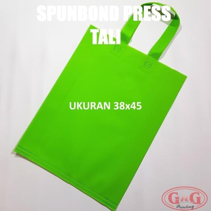 Spunbond Tali 38x45 Polos / Tas Kain / Kantong Kain / Goodie Bag/Goody
