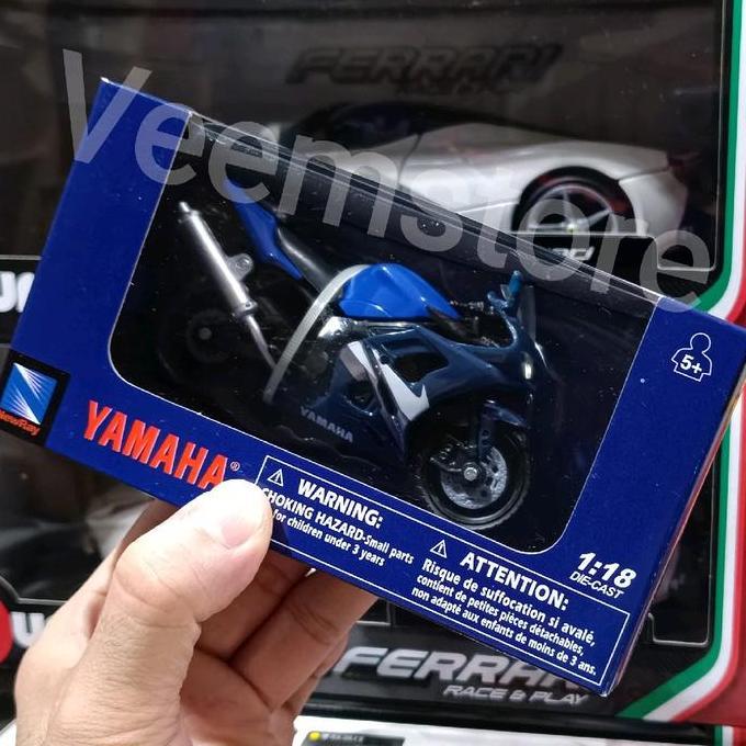 Diecast 1:18 Yamaha YZF R6 Newray