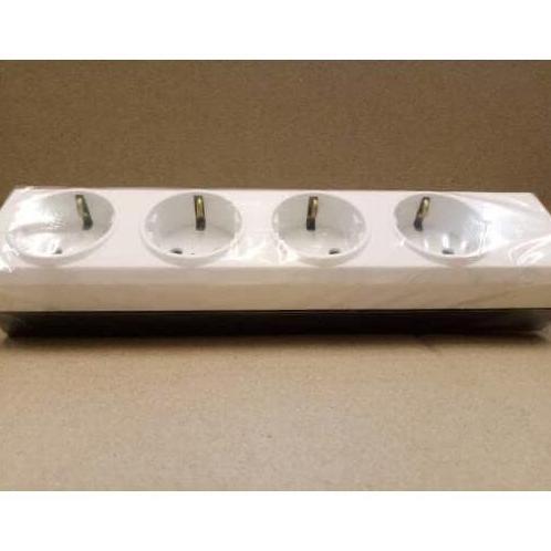 Stop Kontak BROCO / Terminal BROCO / Stop Kontak 4 Lubang Putih BROCO