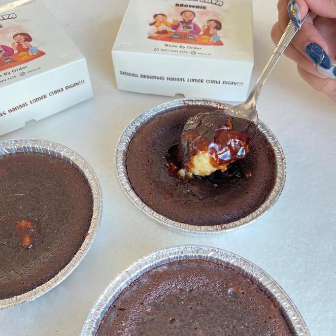 Glow- Cheese Lava | Brownies Panggang | Brownies Keju Leleh | Brownies Fudgy | Mbun Brownies Panggan