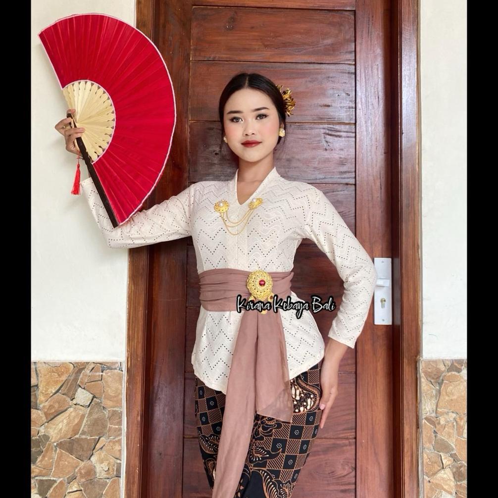 JAYANAVIBE KEBAYA BALI IVORY STRAIT KARTINI LENGAN PANJANG PREMIUM