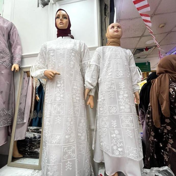 Otokonoko- Gamis Couplle Ibu Anak Lebaran Tile Dress Mewah Cantik Bahan Satin Cristal Mix Tile Sapto