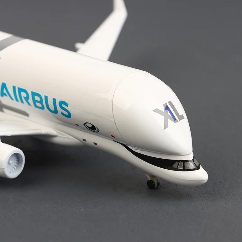 HEMAT 20CM Diecast Pesawat Beluga XL Diecast Pesawat Besi Diecast Pesawat Terbang Beluga Mainan Pesa