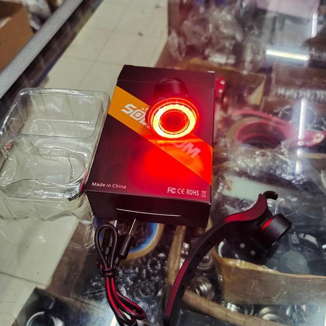 Lampu Belakang sepeda Smart LED Solarium