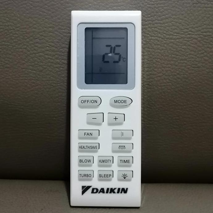 TERLARIS REMOTE AC DAIKIN ARC467A1