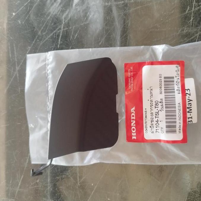 Cover Tutup Towing Hook Bumper Depan Honda Jazz S RS GK5 Facelift ORI