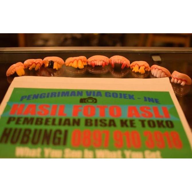 GIGI PALSU GIGI TONGGOS GIGI MAINAN GIGI LUCU GIGI PASANGAN GIGI DONO