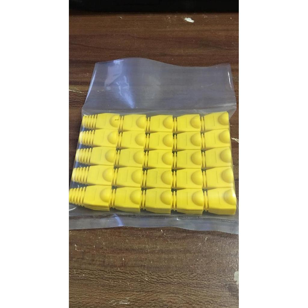 Plug boot kuning