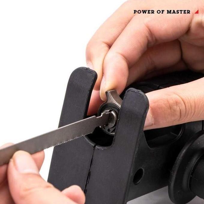 Konektor Modifikasi Bor Listrik Tangan Jadi Mesin Gergaji