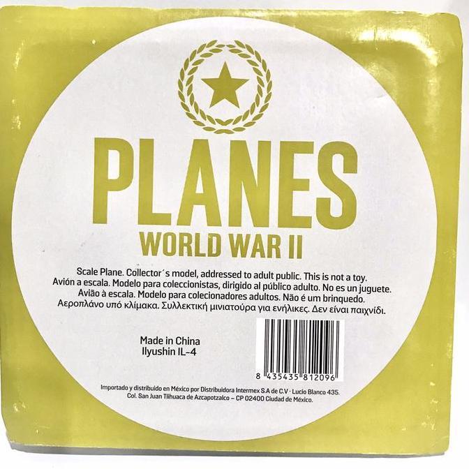 Miniatur Pesawat tempur Ilyushin IL-4 1942 skala 1:144