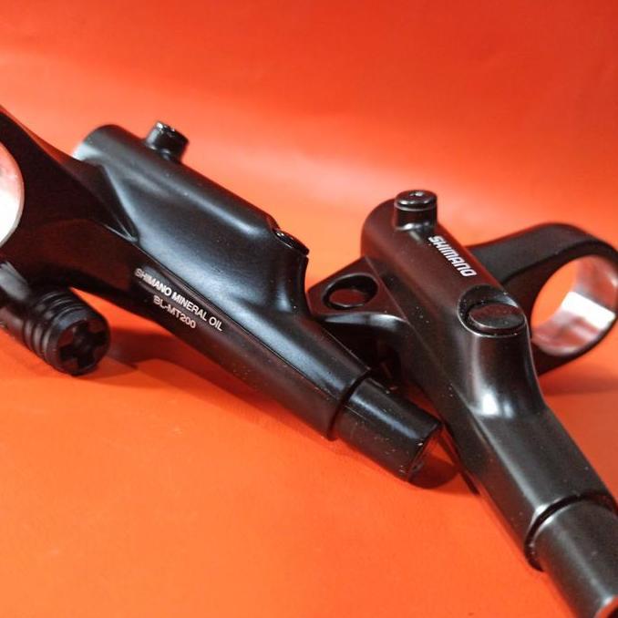 Tuas Rem Sepeda Hidrolik Brake Lever Shimano MT200