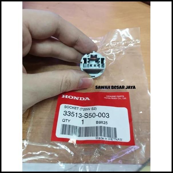 HOT DEAL SOKET SOCKET BOHLAM LAMPU REM STOP KACA BELAKANG ATAS TENGAH FREED 