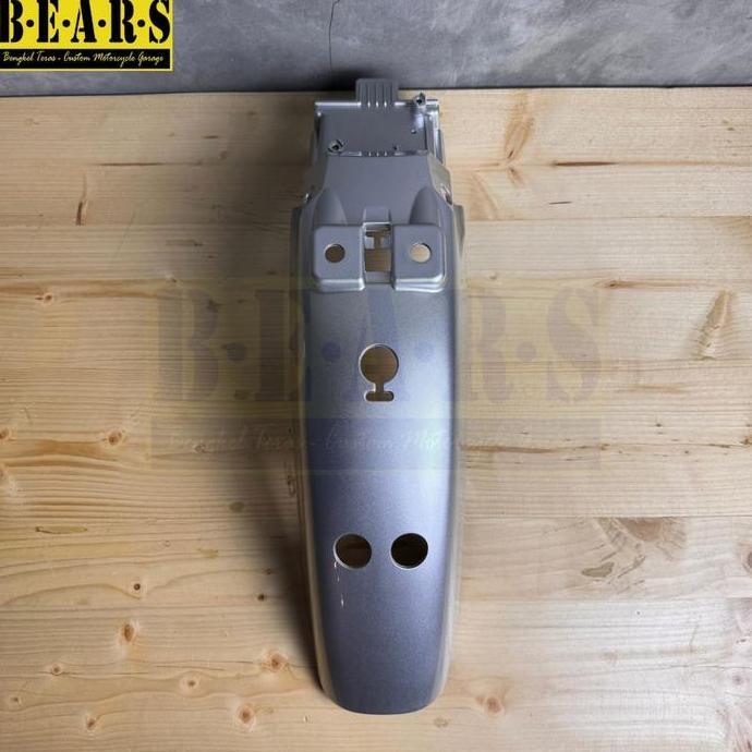 Spakbor Belakang W175 Original