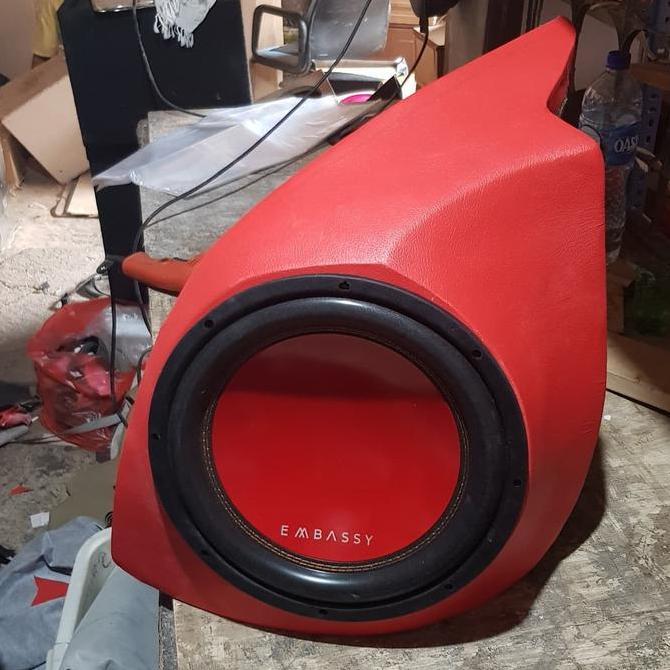 Box Sudut Mobil Dan Subwoofer 12inch Pasif