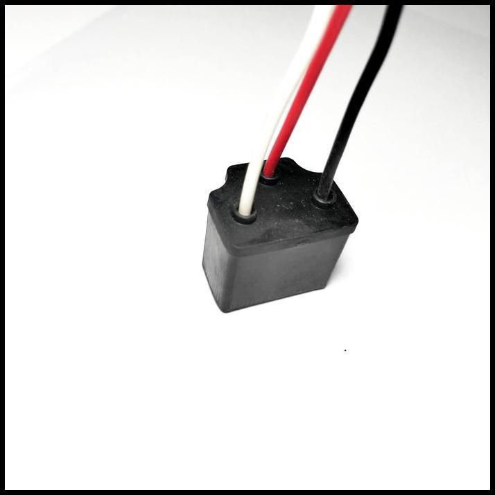 TERBARU FITING LAMPU H4 SOKET SOCKET HS1 BOHLAM MOTOR KONEKTOR MOBIL 3 KABEL 