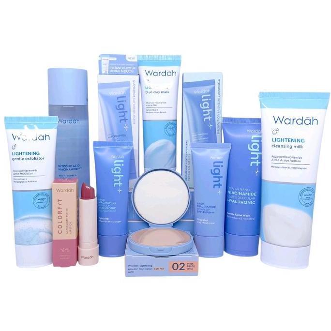 Naysillia_T - Wardah 1 Paket Lengkap Glowing Cerah Plus Make Up Mencerahkan 9 Pcs
