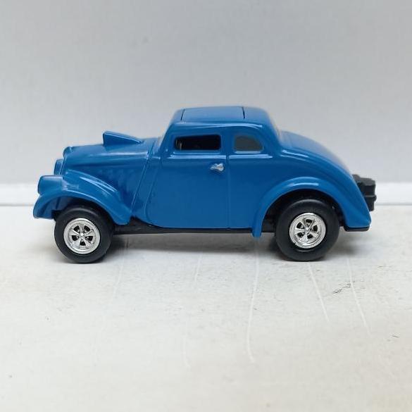 johnny lightning 1933 willys loose diecast 1/64 ban karet (s)