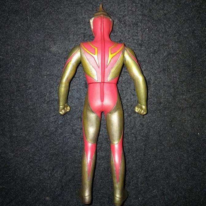 UHS Ultra Hero Series EX 16 Cm Imit Ultraman Gaia by Bandai 1998 murah