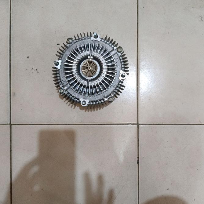 Fan Clutch / Visco Fan/ Sarang Tawon Kijang Diesel New Fan Clutch 16210-54150.
