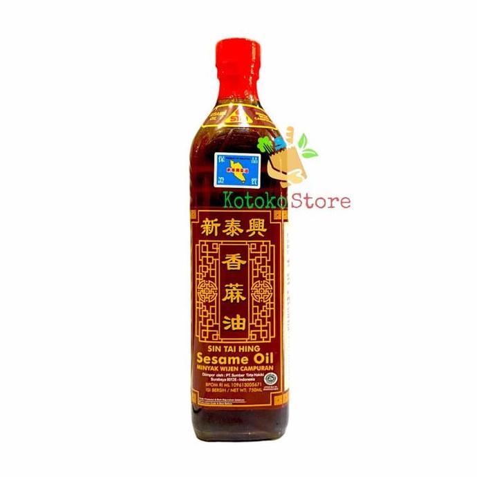 Sin Tai Hing STH Sesame Oil / Minyak Wijen Sin Tai Hing Malaysia 750ml