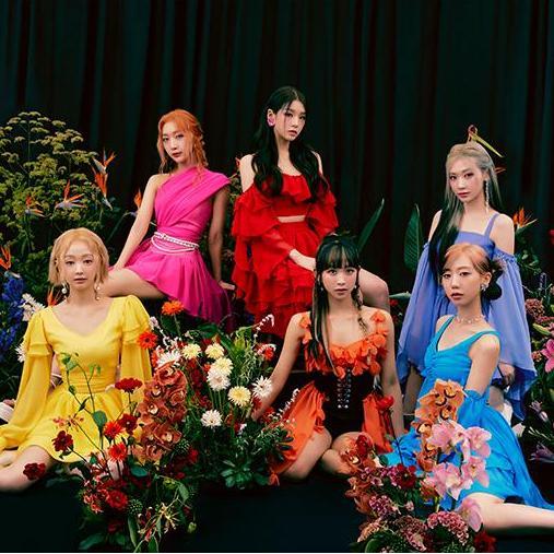 BUNDLING ALBUM MAKESTAR TAP SECRET NUMBER