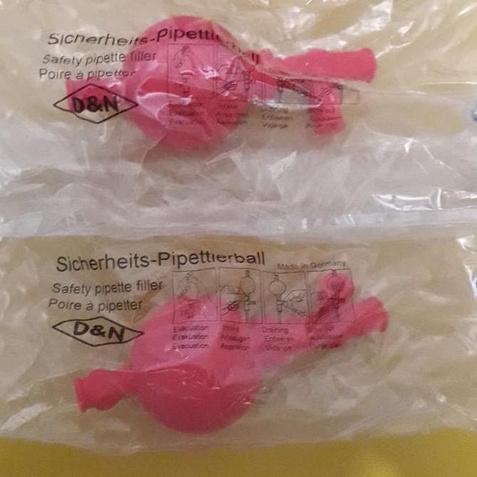Satu Pasang Pipet Filler D&N Dengan Pipet Ukur 10ml Iwaki.