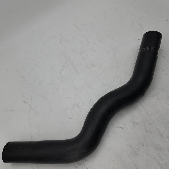Selang Hose Radiator Bawah Kobelco Sk200-6 Yn05P01045P1 Baru