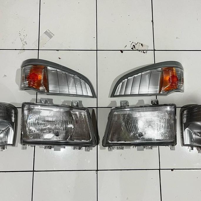 Lampu Depan Komplit Mitsubishi Canter 110,125,136 Euro 2/Euro 4 - Copotan Ori Bawaan Mobil baru