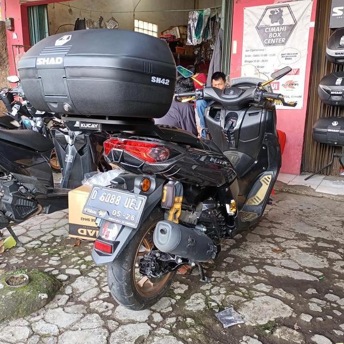Paket Box + Bracket untuk Motor Yamaha Nmax Old dan Nmax New
