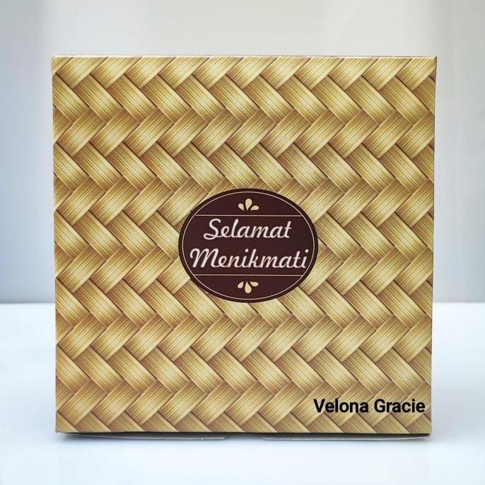 Youme- Dus Nasi 20X20 Bilik Bambu Isi 50 Pcs Gs Motif Box Besek Aneka