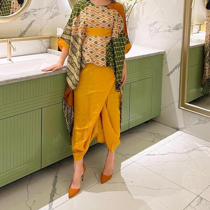 Lausboutique-Prambanan Set-Setelan Batik