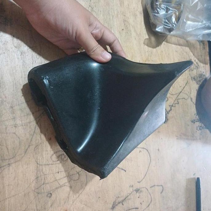 Karet Atau Tutup Ujung Foot Step Injakan Samping Mobil Model Ori Kijang Car