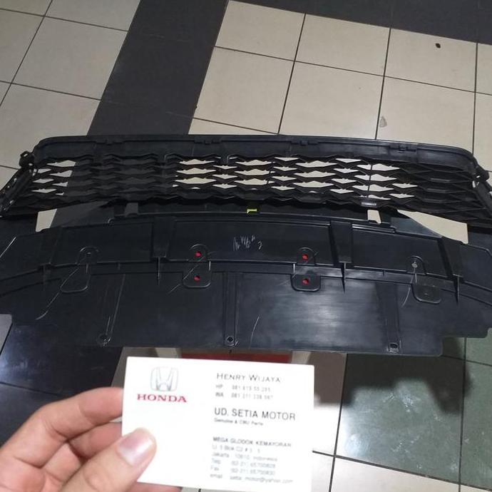 GRILL JARING-JARING BUMPER DEPAN RAM BAWAH HONDA JAZZ GK5 FACELIFT ORI BEST SELLER
